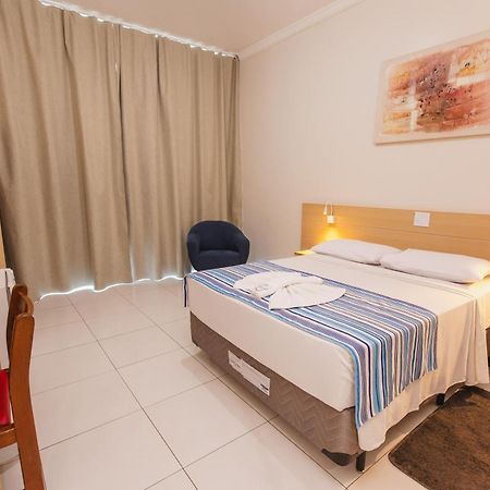 Hotel Dan Inn Barretos By Nacional Inn Kültér fotó