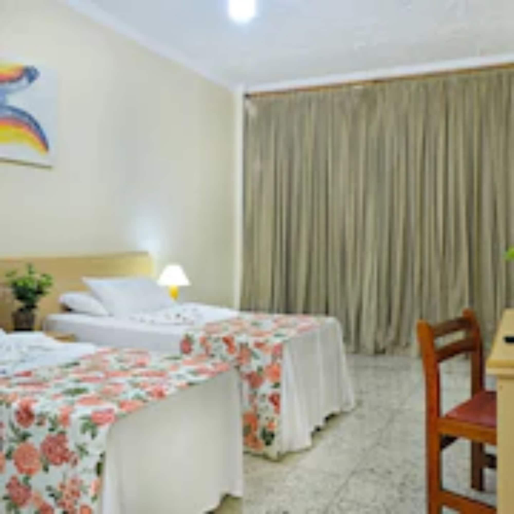 Hotel Dan Inn Barretos By Nacional Inn Kültér fotó