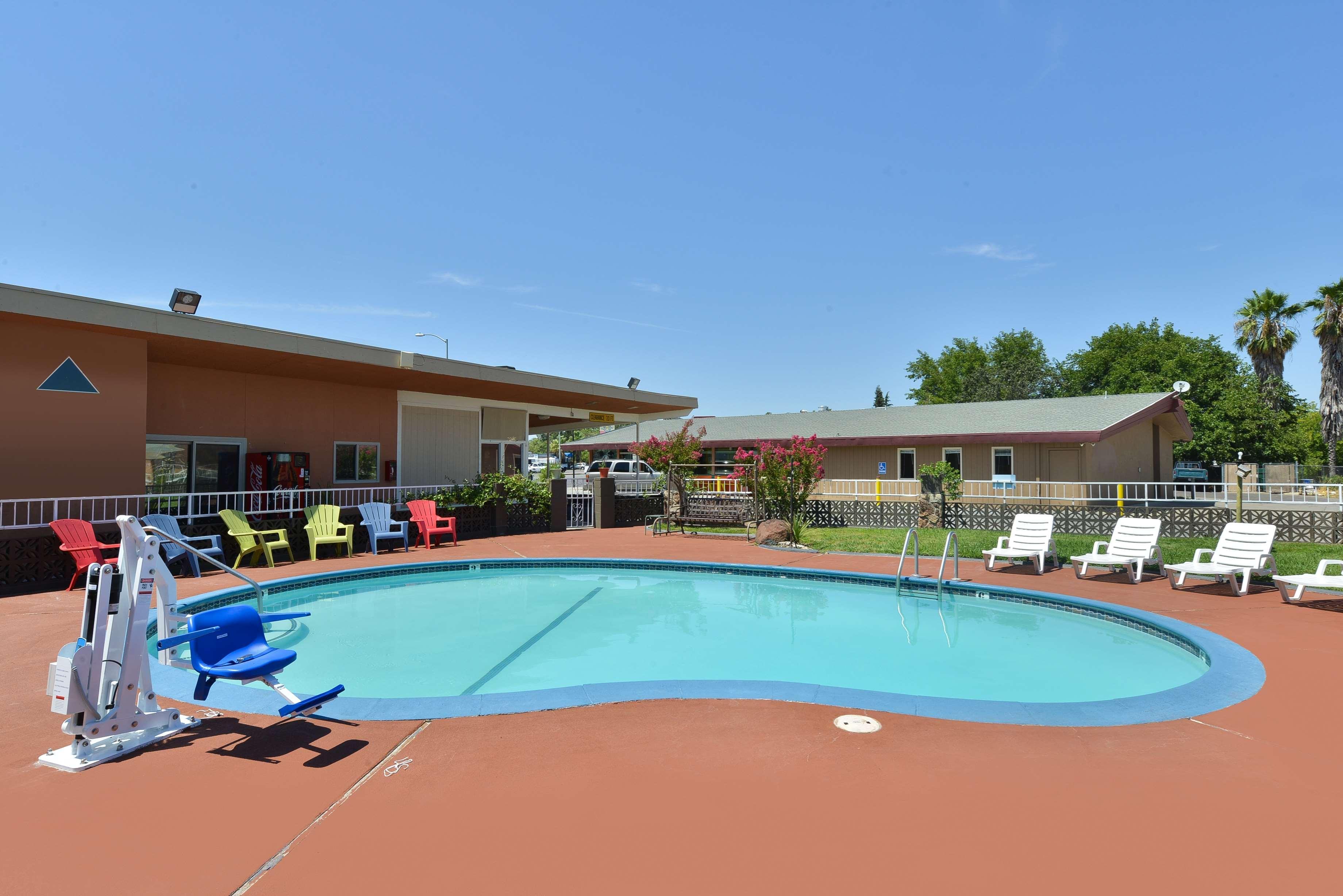 Hotel Dan Inn Barretos By Nacional Inn Kültér fotó