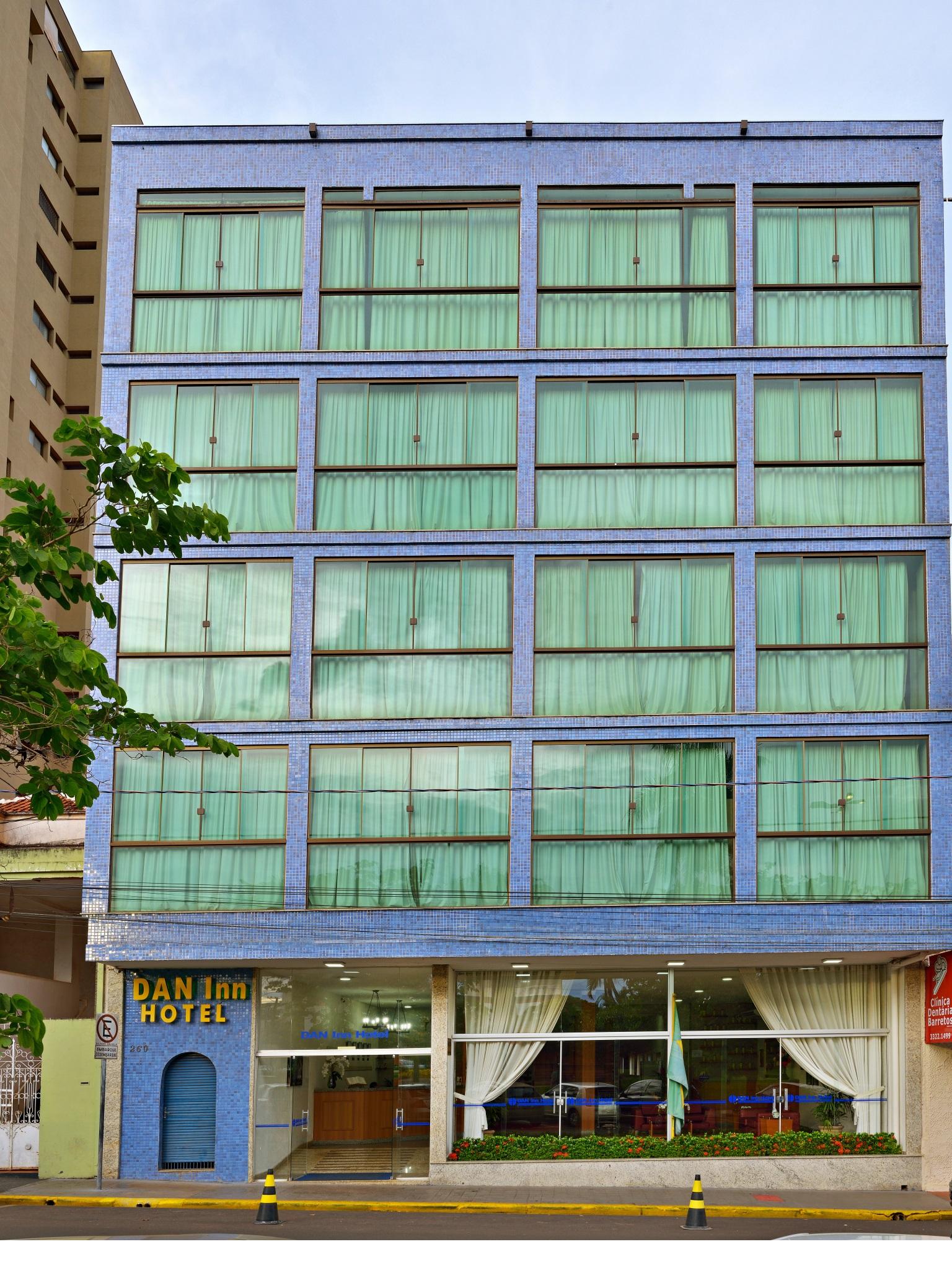Hotel Dan Inn Barretos By Nacional Inn Kültér fotó