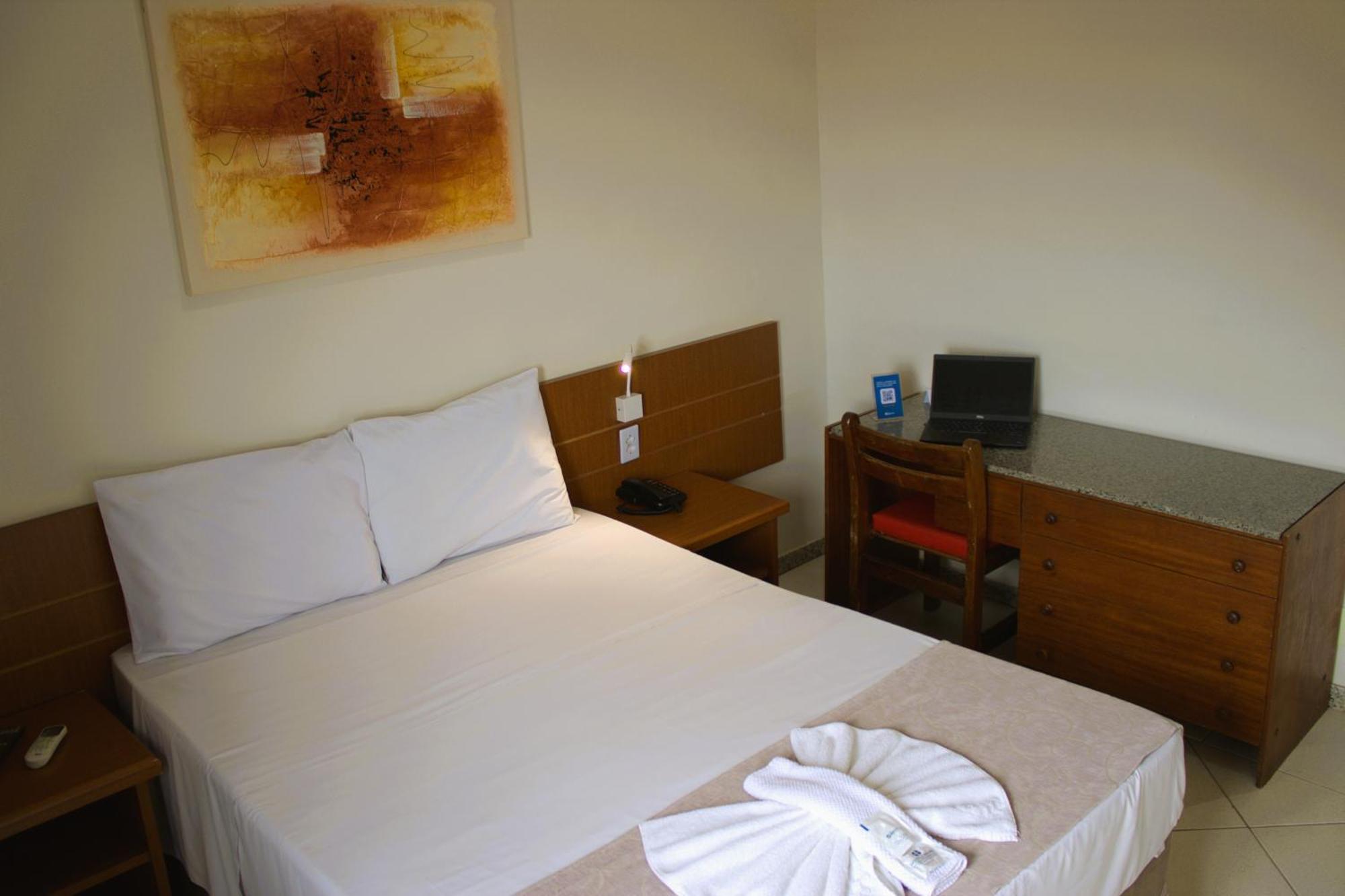 Hotel Dan Inn Barretos By Nacional Inn Kültér fotó