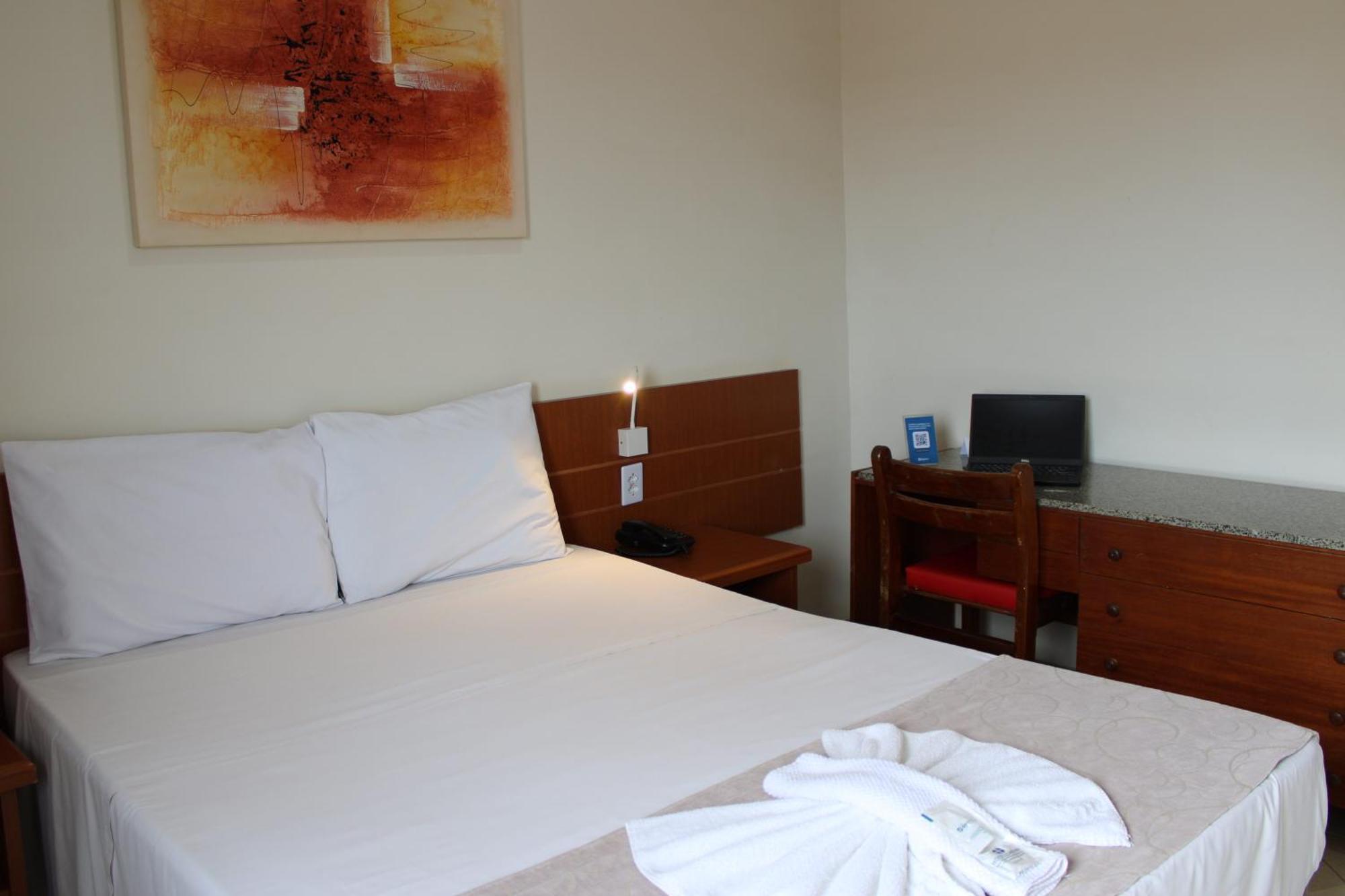 Hotel Dan Inn Barretos By Nacional Inn Kültér fotó