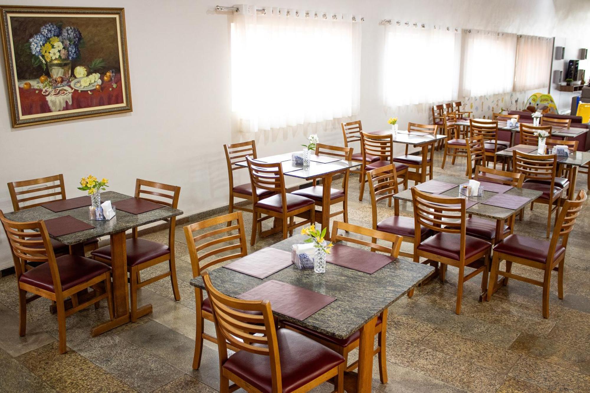 Hotel Dan Inn Barretos By Nacional Inn Kültér fotó