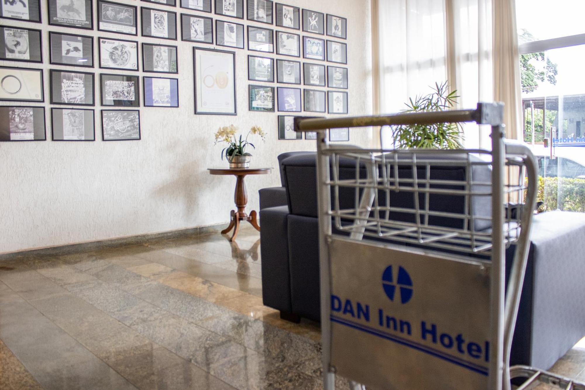 Hotel Dan Inn Barretos By Nacional Inn Kültér fotó
