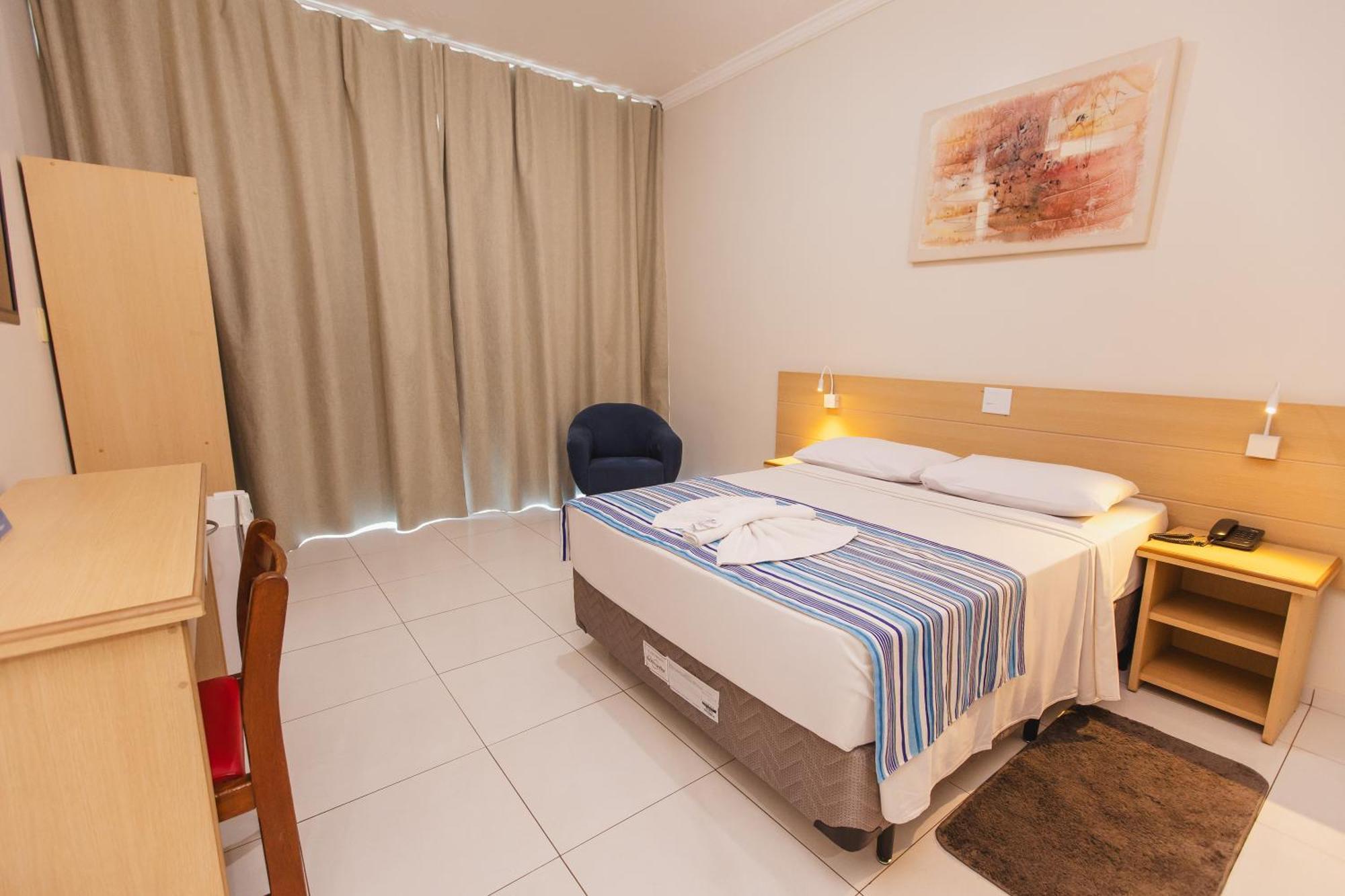 Hotel Dan Inn Barretos By Nacional Inn Kültér fotó