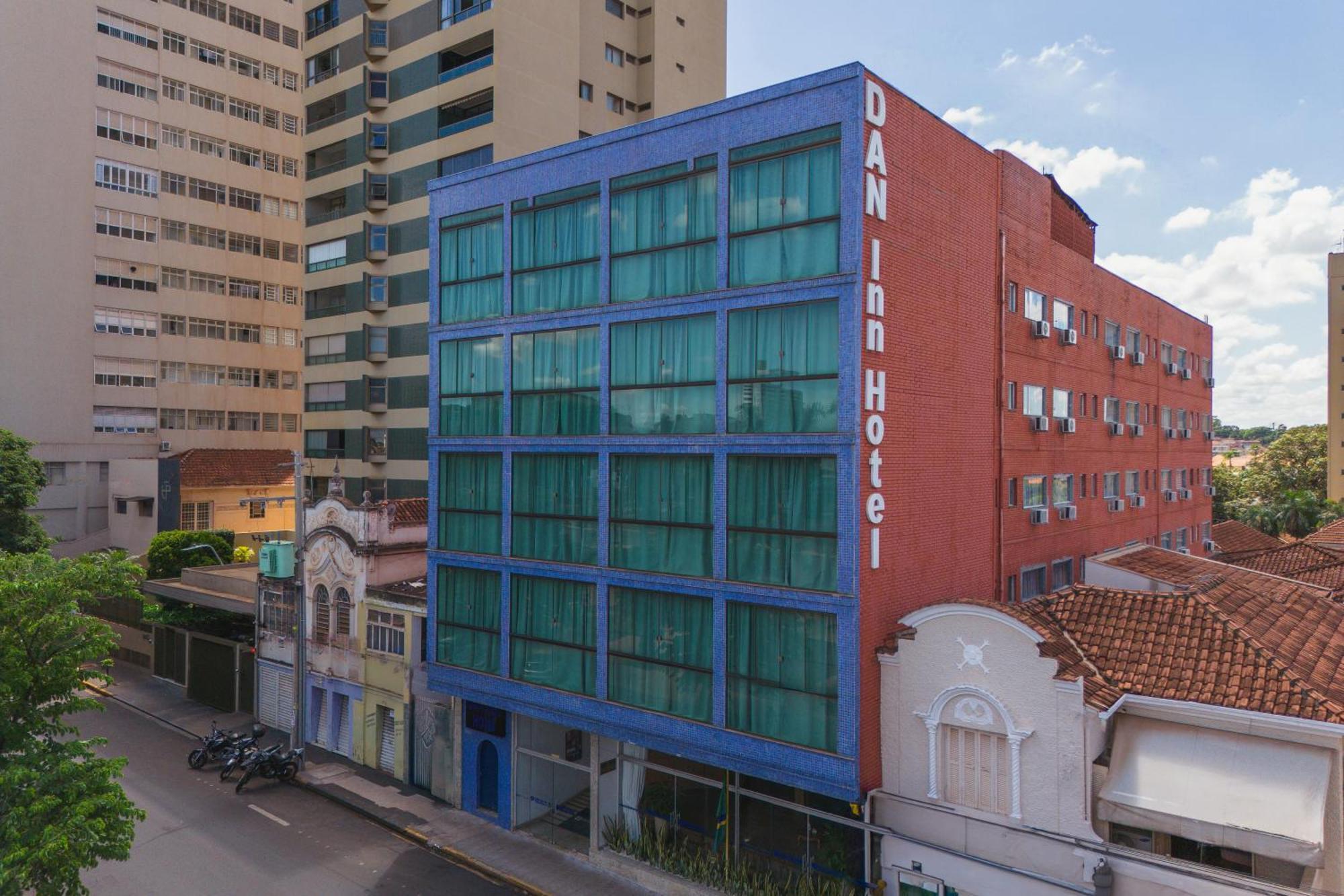 Hotel Dan Inn Barretos By Nacional Inn Kültér fotó